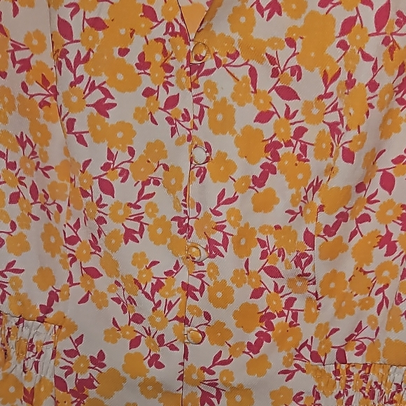 Topshop multicolored floral print blouse with collar and short sleeves - Picture 6 of 7
